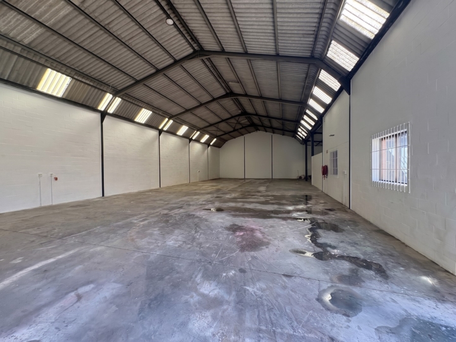 To Let Commercial Property for Rent in Montague Gardens Western Cape